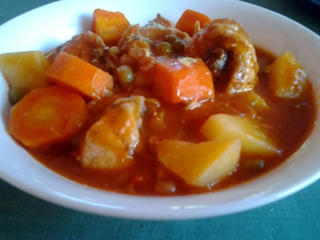 Filipino Chicken Recipes - Chicken Afritada