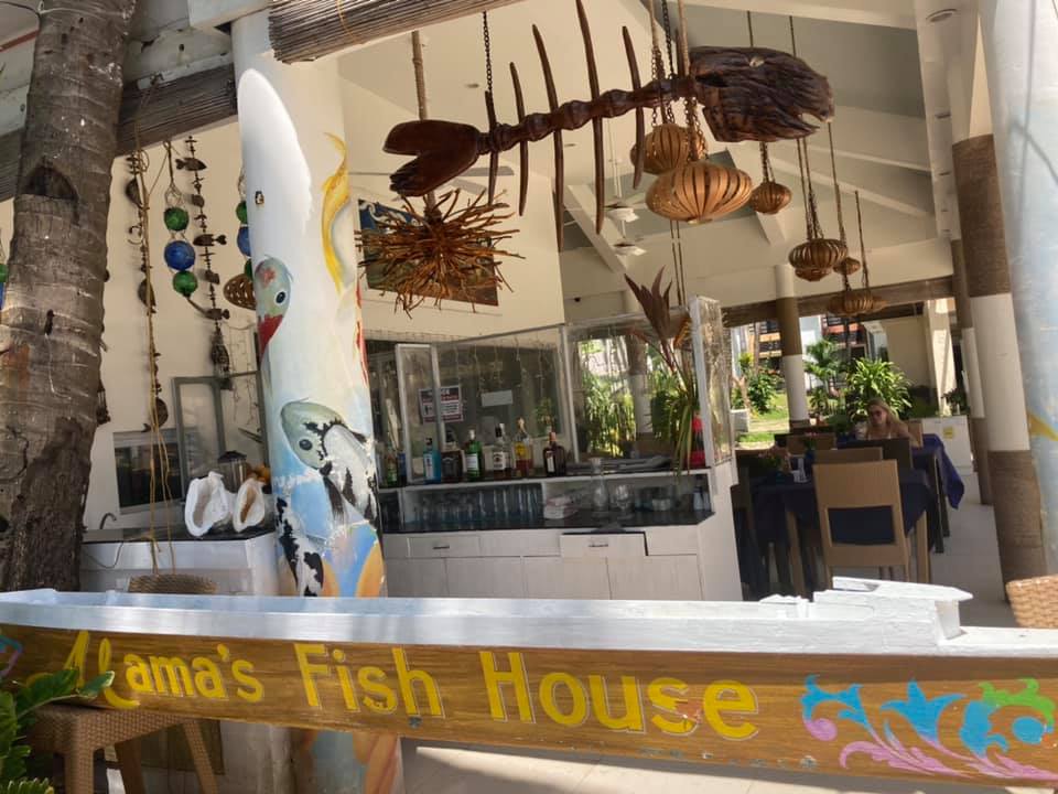 Best foodie spots in Boracay - Mama's Fish House