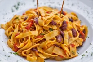 How to Make Longaniza Pasta: A Quick and Tasty Meal Idea