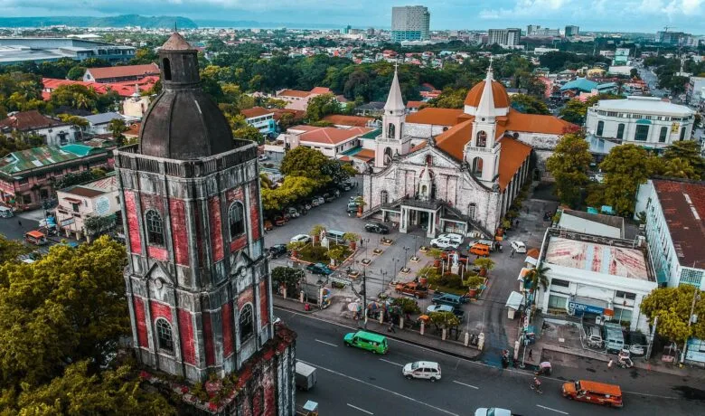 Bringing Home the Best Souvenirs: A Guide to Iloilo’s Delicious Food Pasalubong