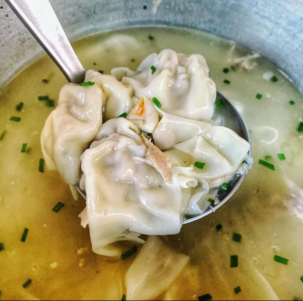 Best Iloilo Delicacies - Molo Soup